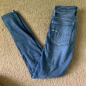 Medium wash high waisted American Eagle jeans